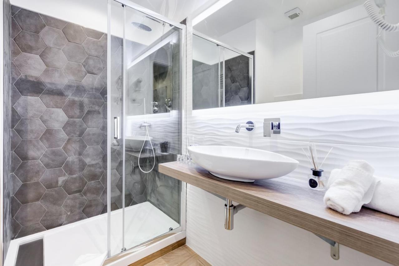Mellini Palace Suites By Premium Suites Collection Rome Exterior photo
